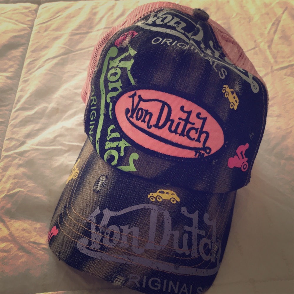 Von Dutch Hat